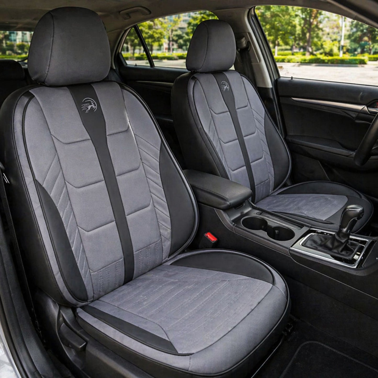 Housse siège voiture cuir noir et rouge - finition sport détails premium - Accessoire Taf Maroc